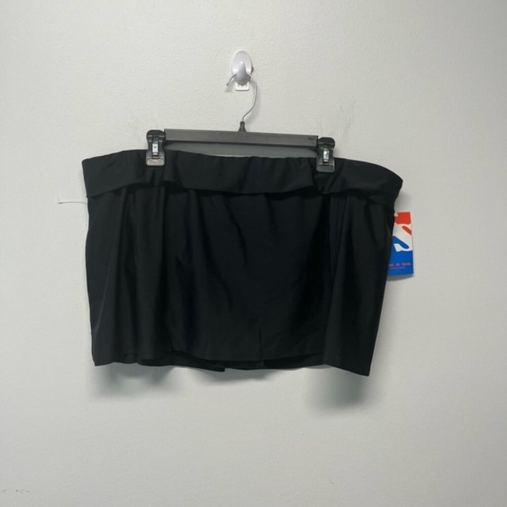 NWT Plus Size Swim Skirt